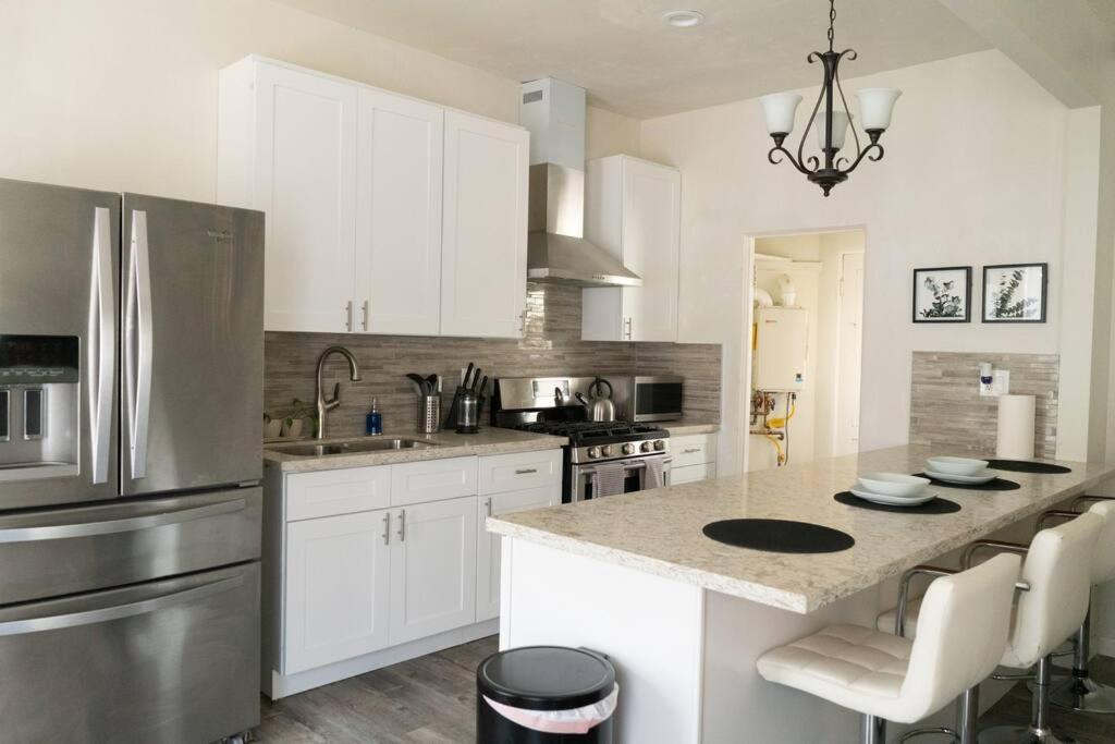 Spacious 2-Bedroom Unit In Hollywood Los Angeles Buitenkant foto