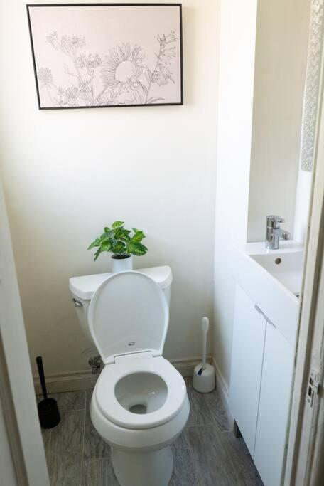 Spacious 2-Bedroom Unit In Hollywood Los Angeles Buitenkant foto
